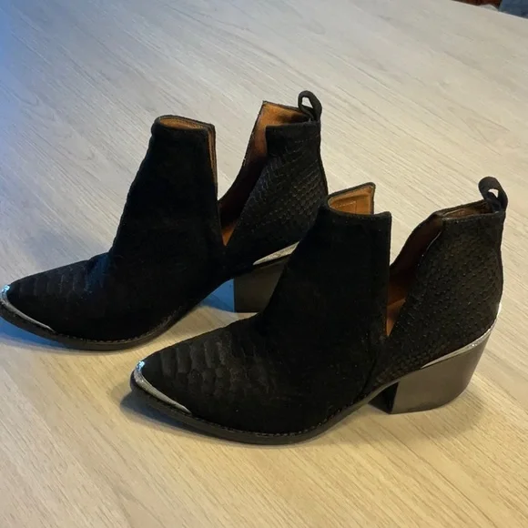 Jeffrey Campbell Cromwell Western Black Suede Snakeskin Leather Booties-Size 7.5 - Picture 9 of 16